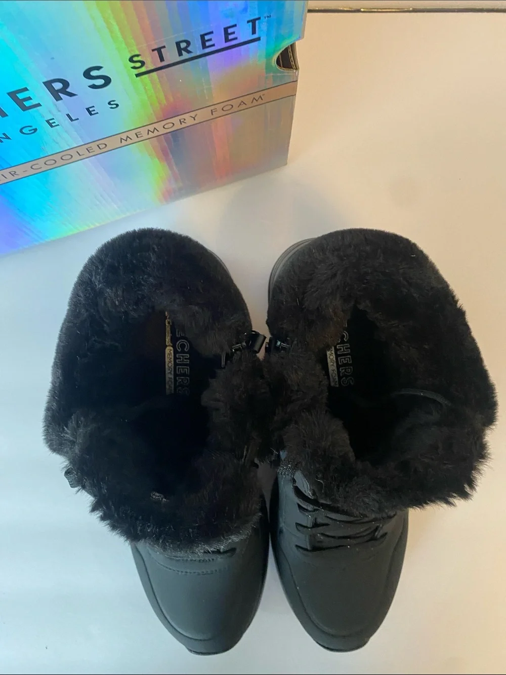 Skechers Million Air Elevated Faux Fur Lined High-Top Winter Sneakers Size 9